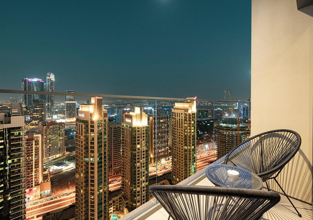 Апартаменты Elegant 1br With Skyline Views In Downtown *