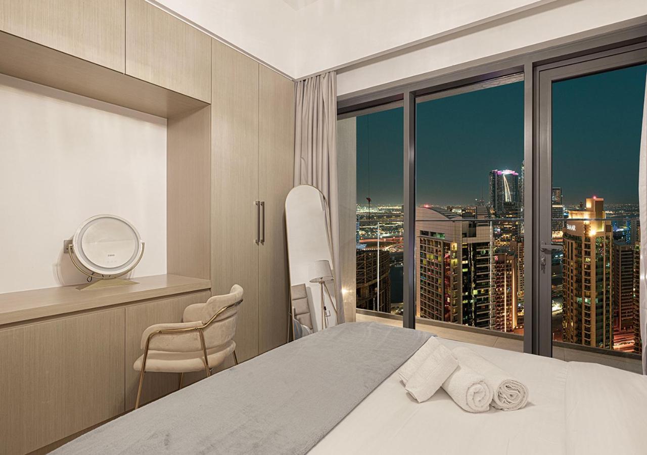 Апартаменты Elegant 1br With Skyline Views In Downtown *
