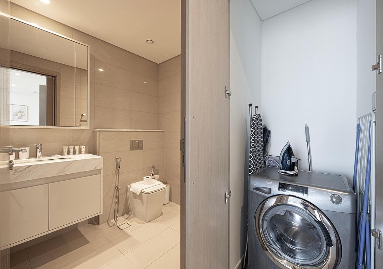 Апартаменты Elegant 1br With Skyline Views In Downtown Дубай