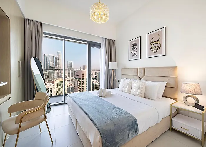 Elegant 1Br With Skyline Views In Downtown Dubai